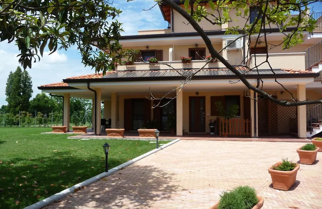 Villa Patrizia-1