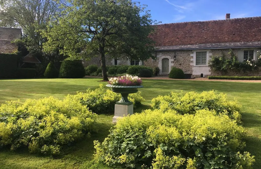 Le Manoir de Maucartier-1