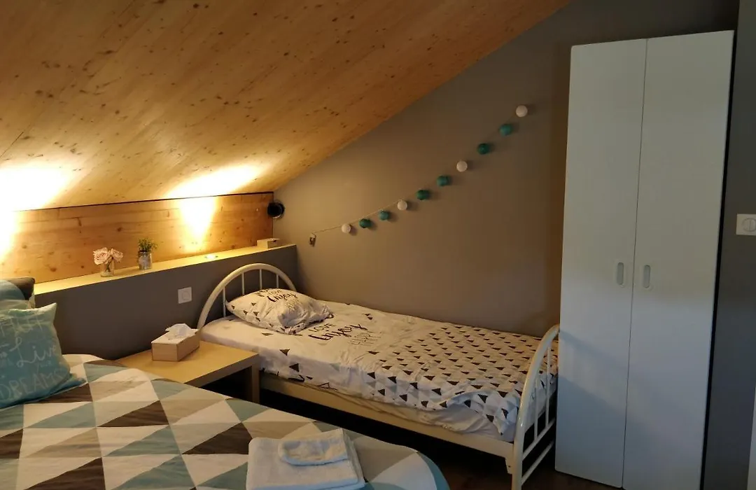 Chambre Chaleureuse chez l'habitant-1