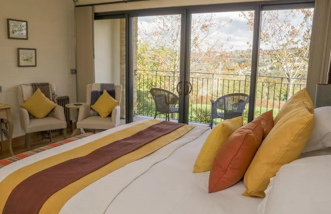 Vineyard Barn Room-1