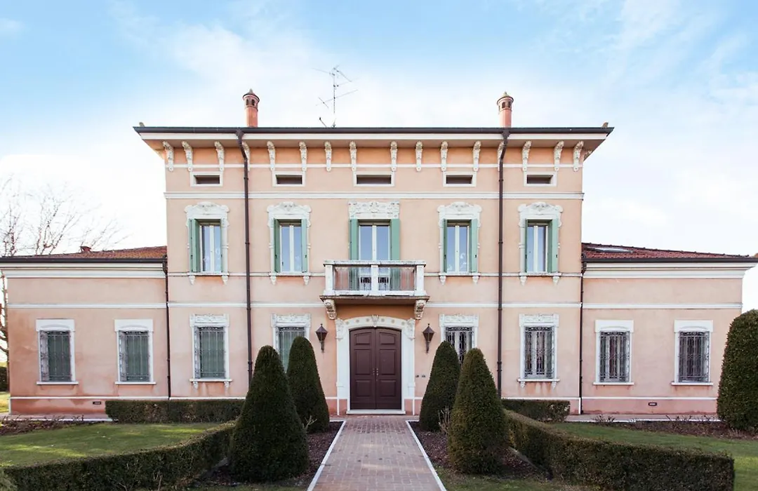 B&B Residence il Ciliegio di Luzzara Via Villa Superiore 93 Luzzara-1