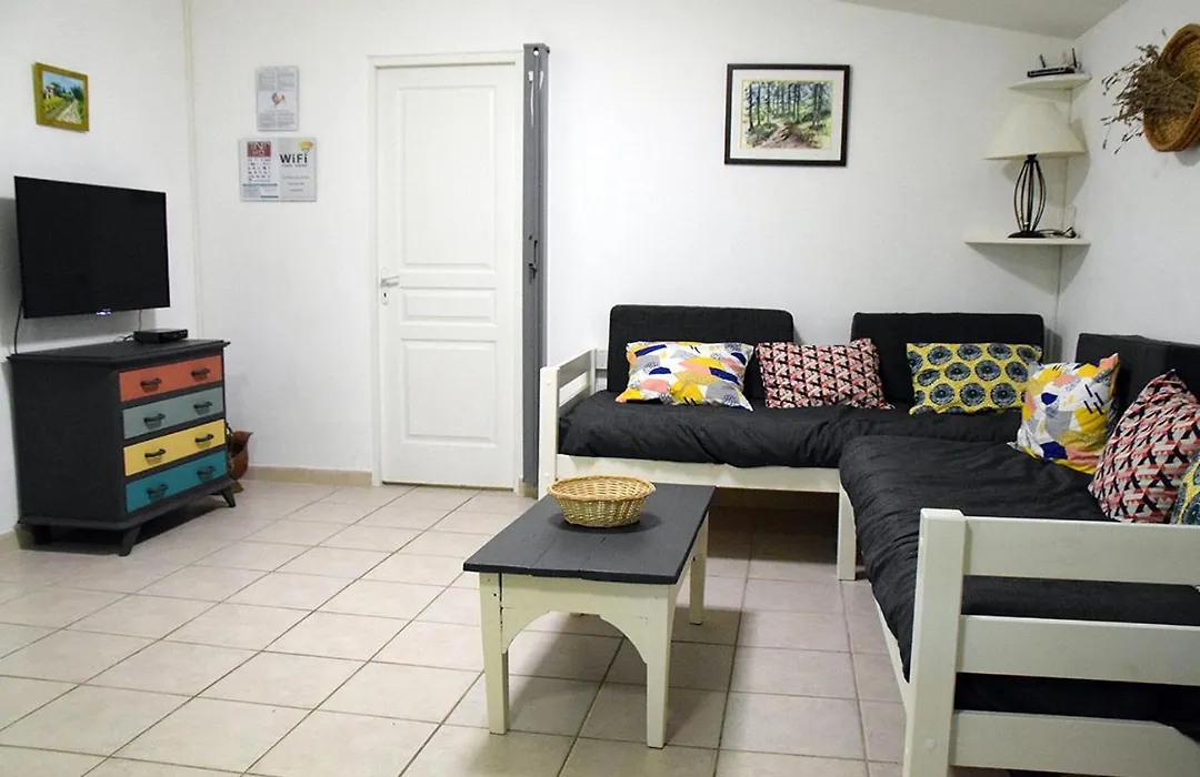 La Maison Des Invites-1