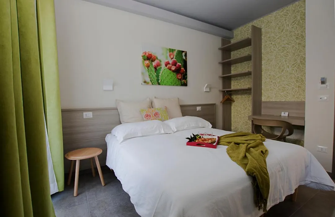 Casa Borgo Regina B&B - Bari Puglia Apartments-1