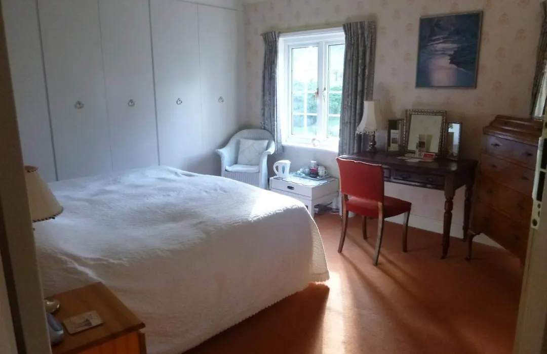 Chart House Bed And Breakfast-1