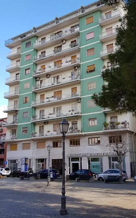 B&B Piazza Madonnina-1