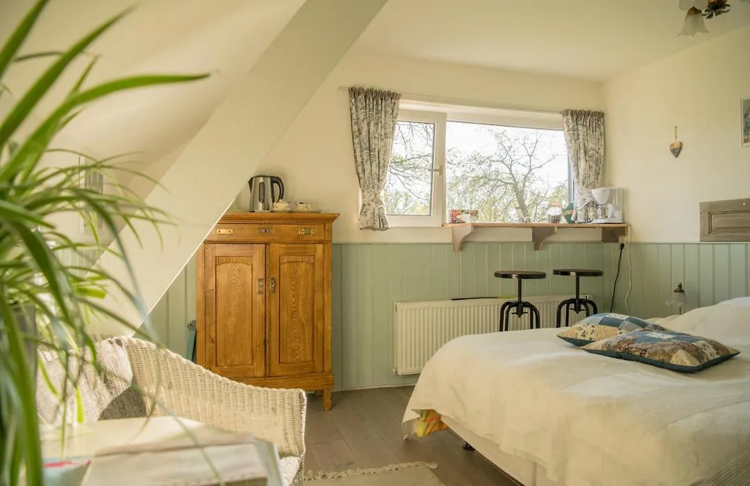 boerderijkamer Korenbloem-1