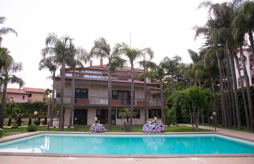 Boutique Villa Etna D'A'Mare-1