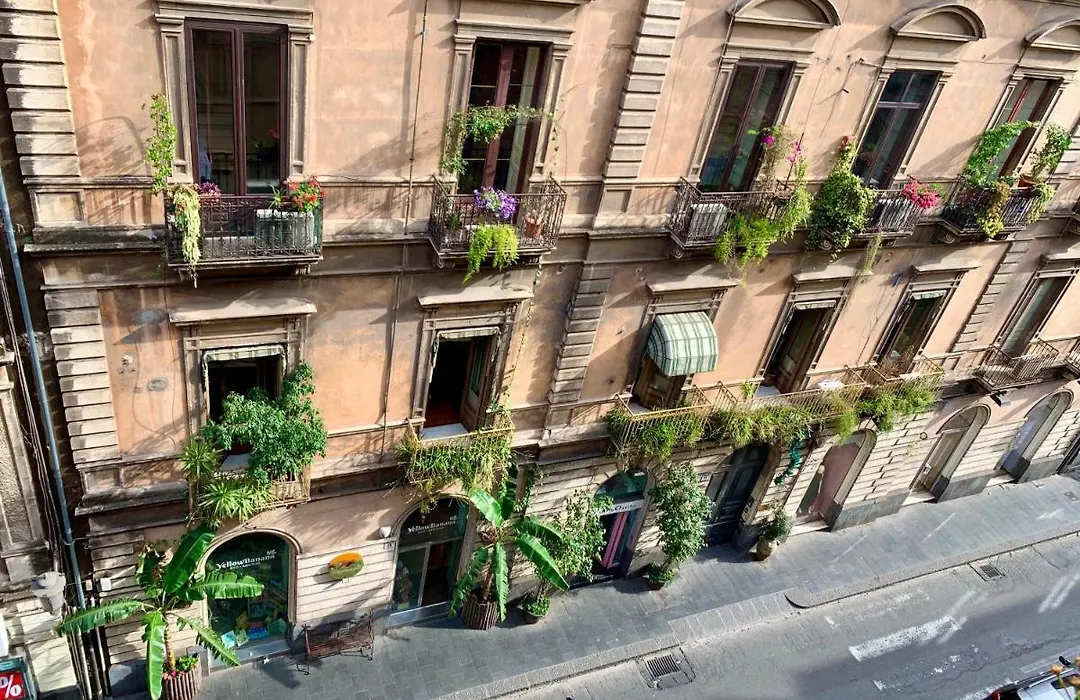 Grand Tour Design Guest House Catania Self Check-In-1