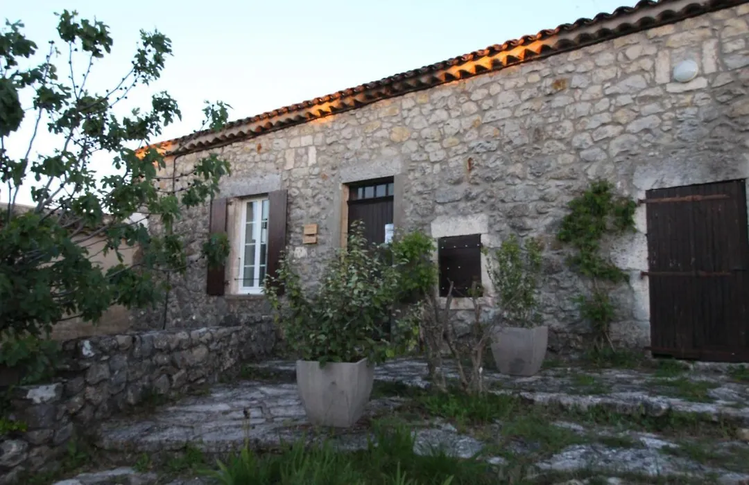 le rocher de Sampzon-1