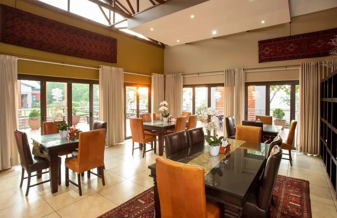 Bluegum Country Lodge-1