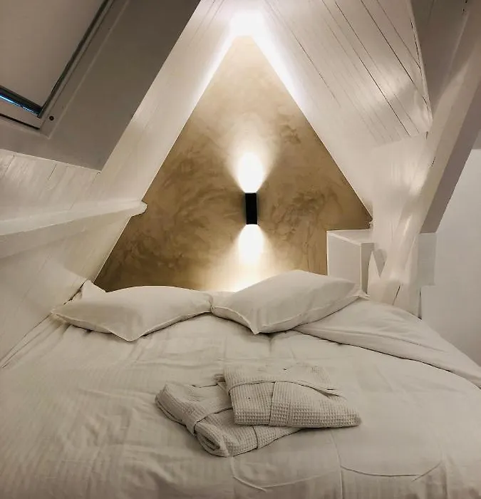 Suites Le Porte-Bonheur-1