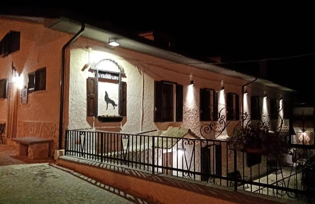 B&B Il Vecchio Lupo-1