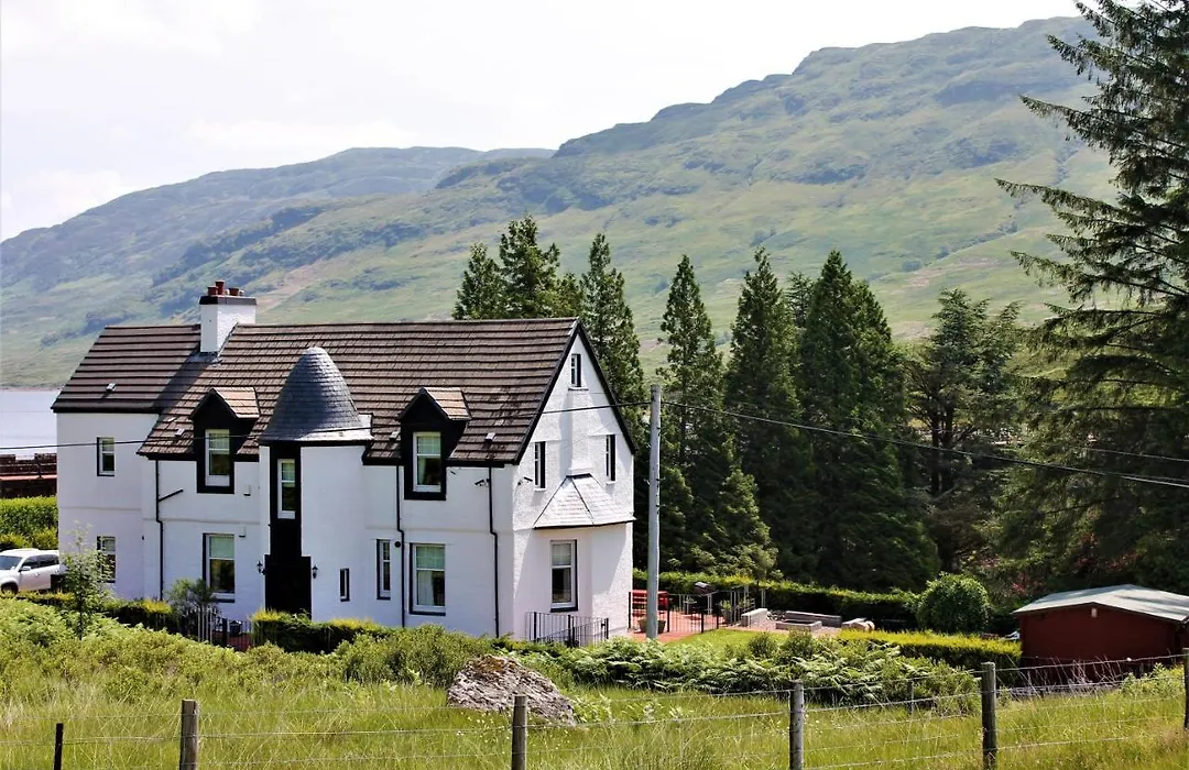 Loch Arklet House-1