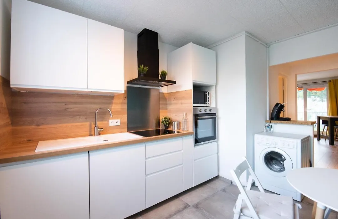 Les chambres du Vercors - Parking Free Fibre Netflix-1