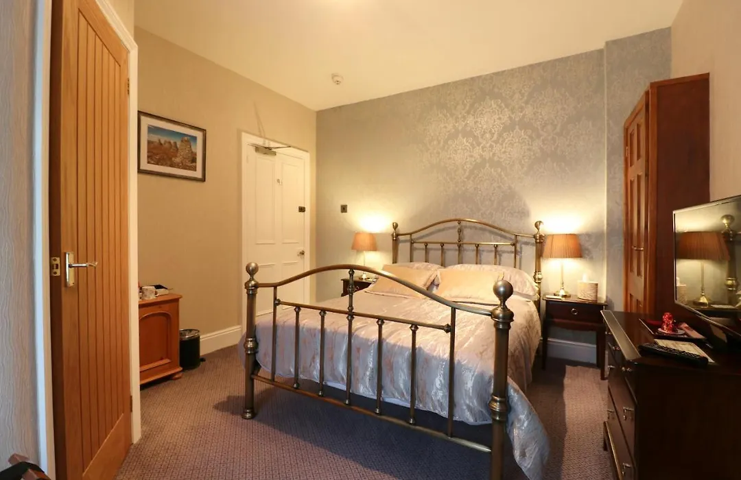 Jolly Farmers Guest House-1
