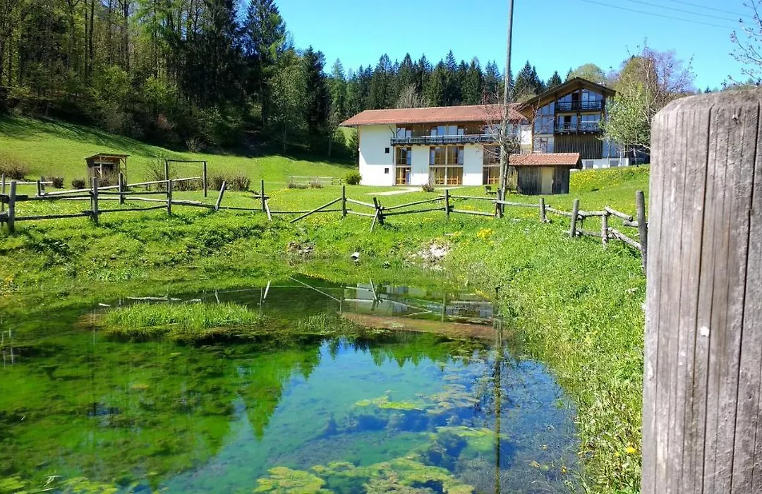 Labenbachhof Freizeit-Schulungs und Tagungszentrum-1