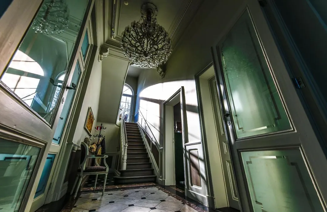 Le Petit Chateau Vaartdijk-1