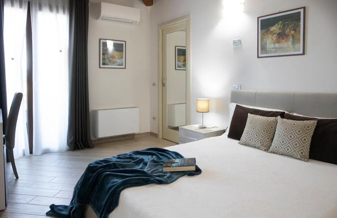 Irilor Luxury B&B-1