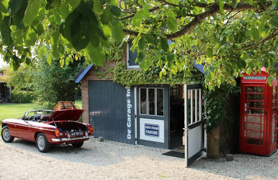 Holiday Cottage De Garage Inn-1