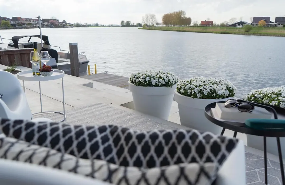 B&B Ganzendiep aan het water-1