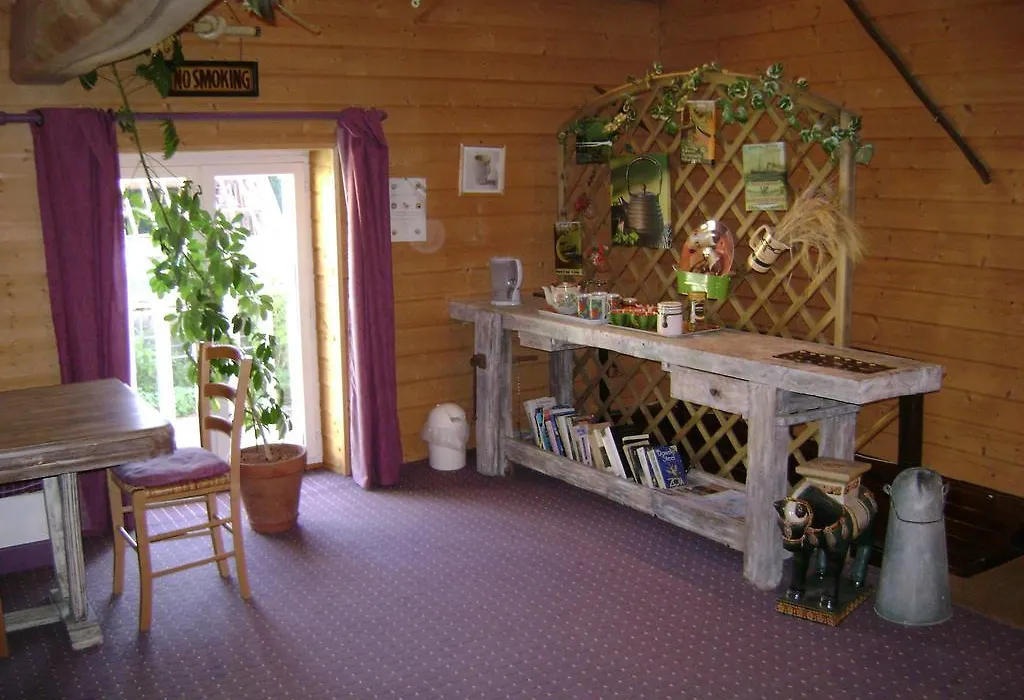 Les Chandelles Bed & Breakfast-1