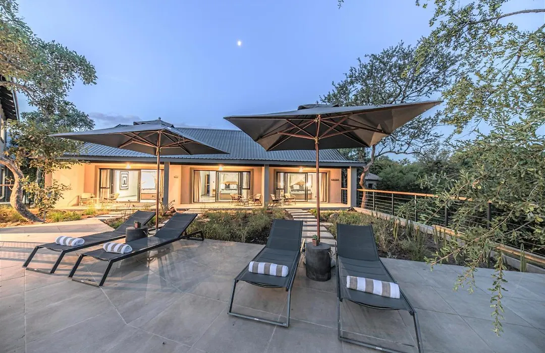 Little Kubu Lodge-1