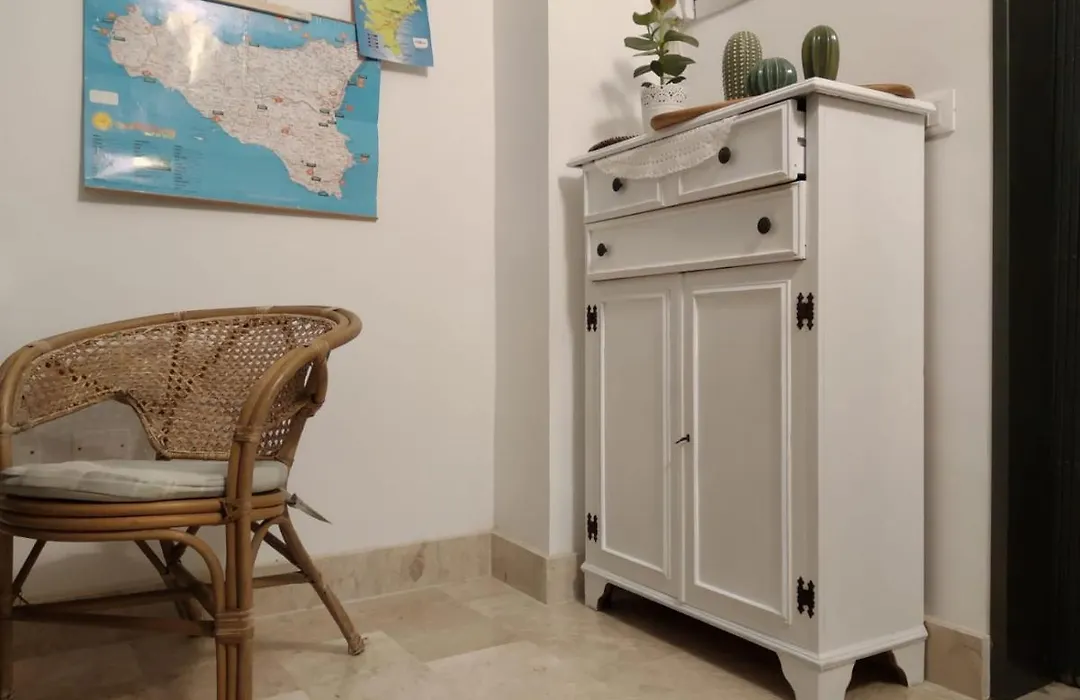 B&B Salvatore Lido di Noto-1