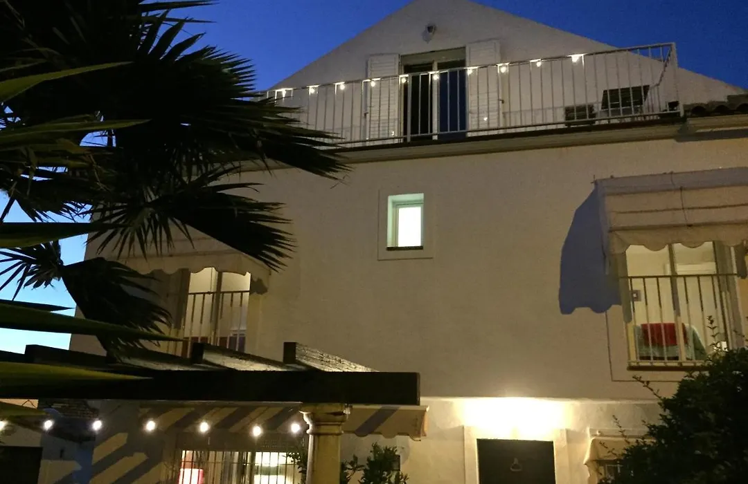 San Miguel B&B Granada-1