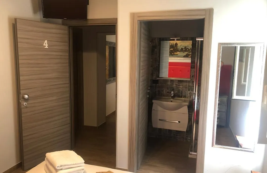 B&B Magada-1