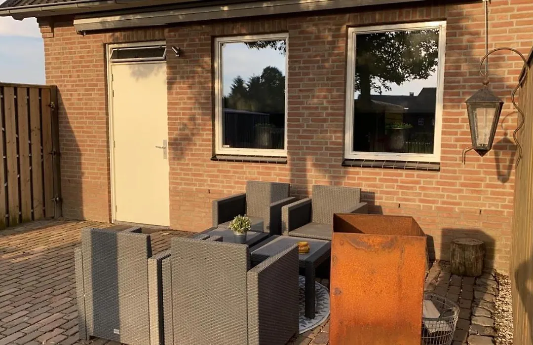 Hof van donzel-1