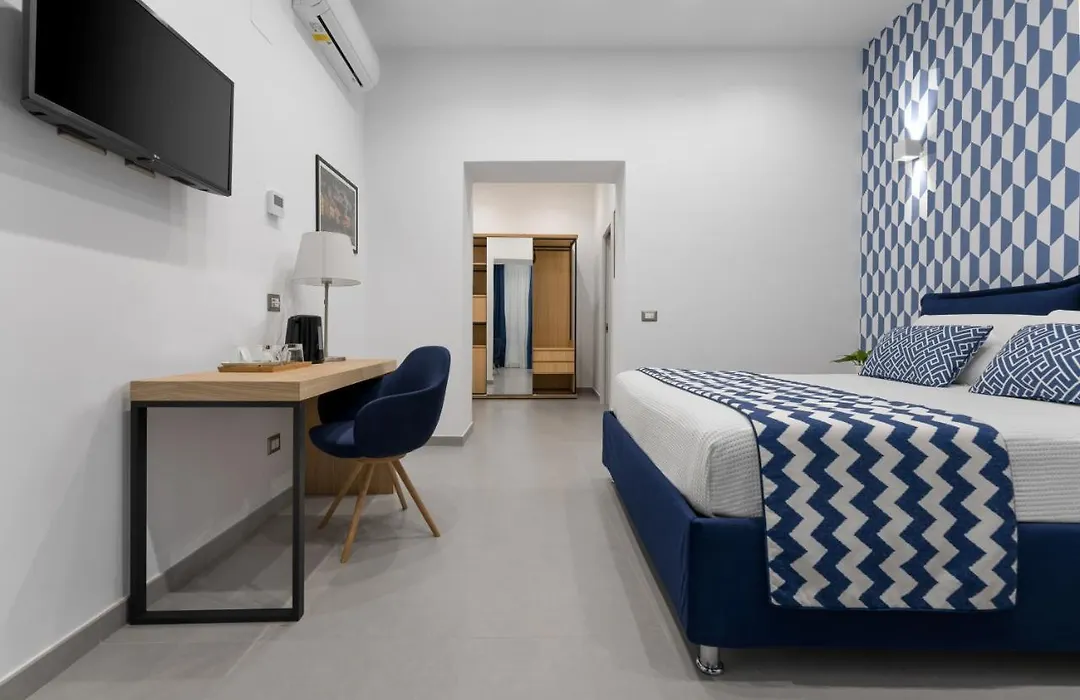 Hsuites Luxury B&B-1