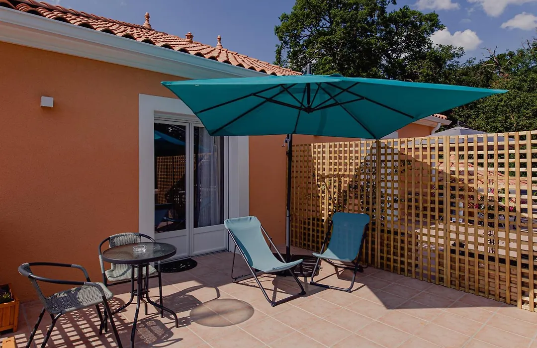 Villa Des Chenes-Adult Only-1