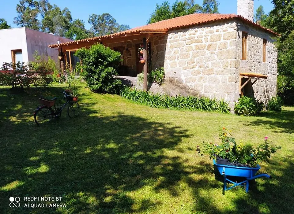 Casas Vale Martinho-1