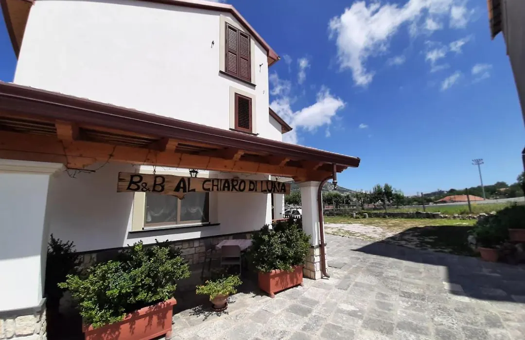 Al Chiaro Di Luna-1