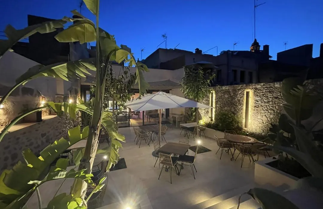Petit Hotel C'an Mel-1