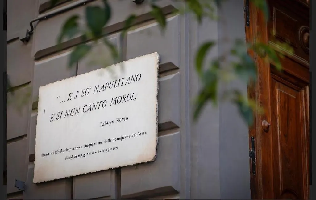 Downtown Napoli b&b - e si nun canto moro-1