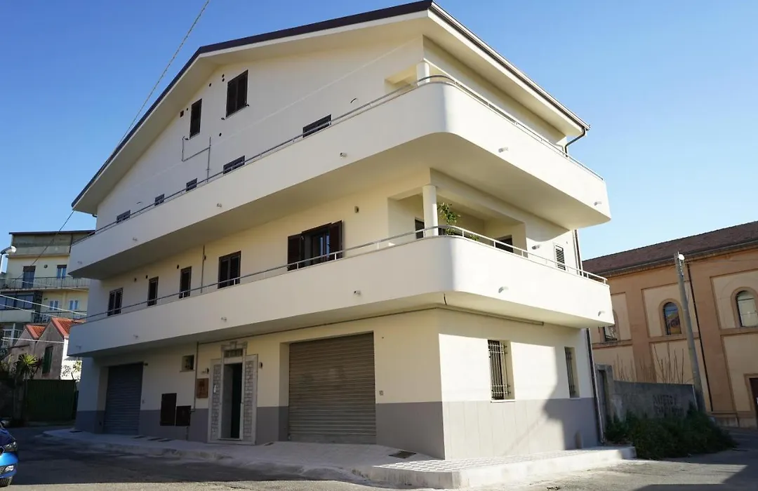 Ulivo Design B&B-1