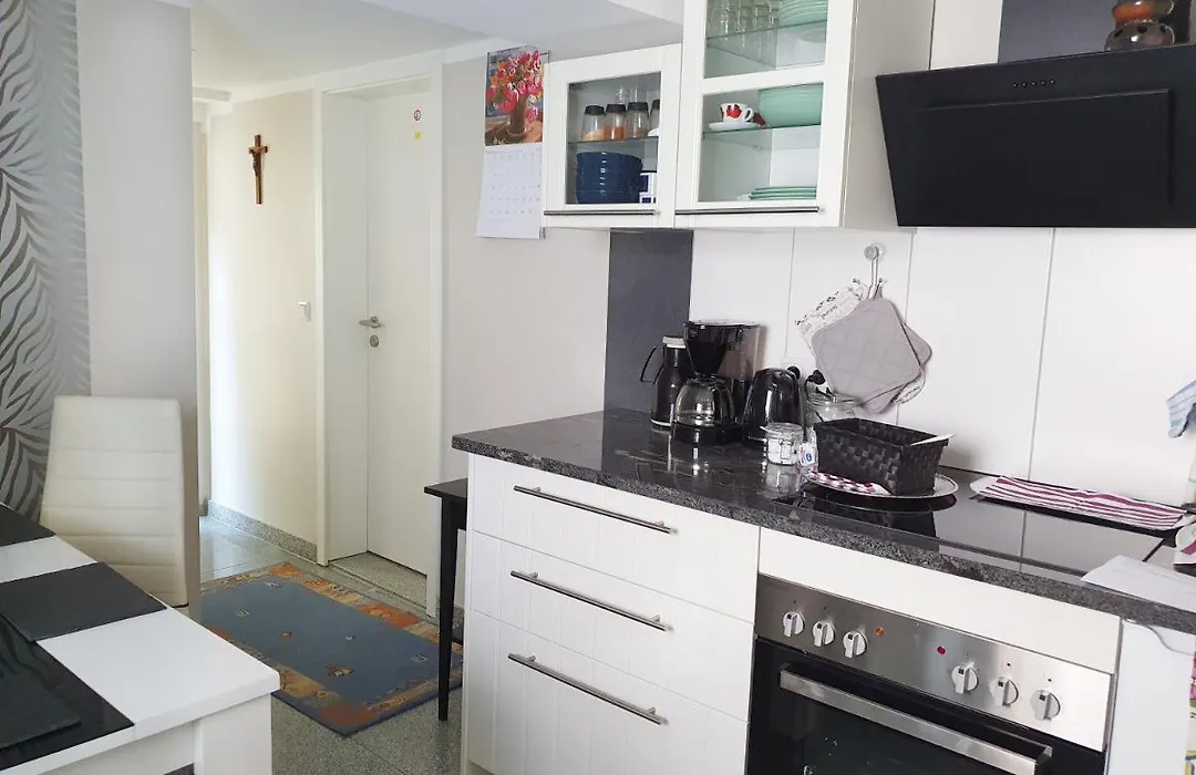 Monteur-Fremdenzimmer - Petit Quartier-1