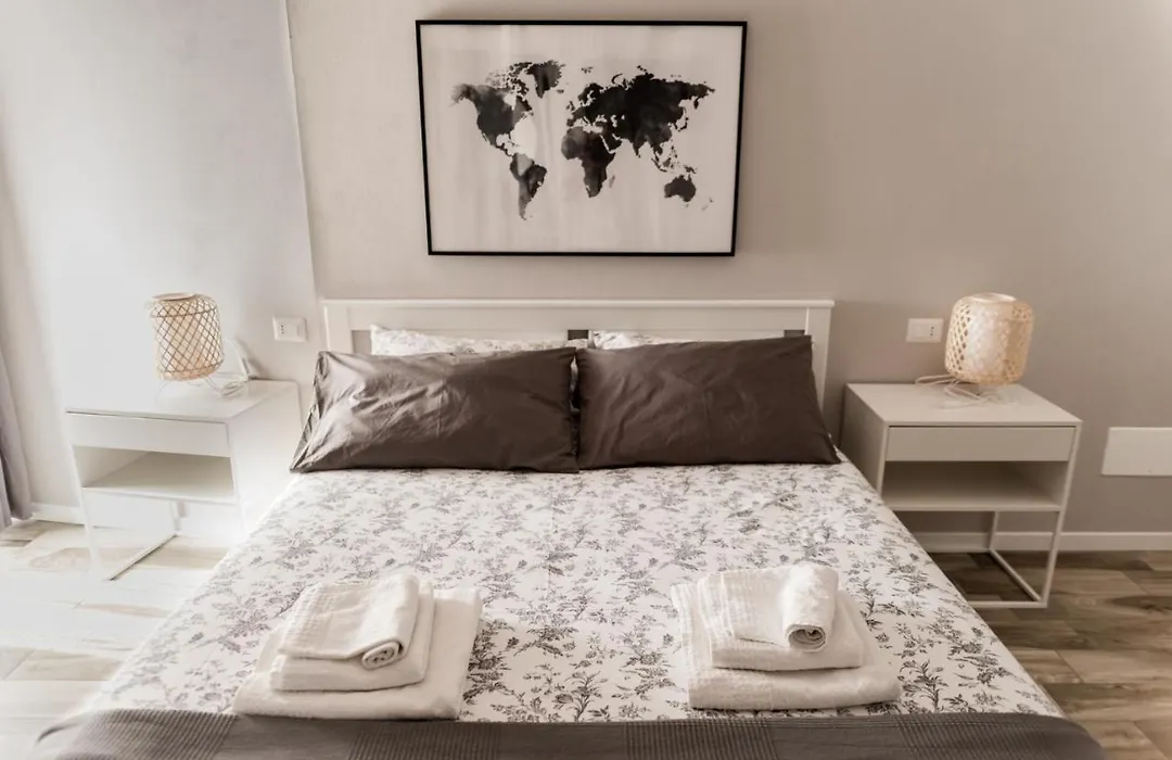 Via Mazzini B&B (MXP)-1