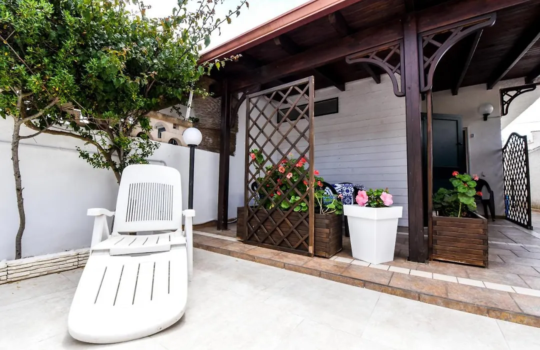 B&B Macchia Mediterranea-1