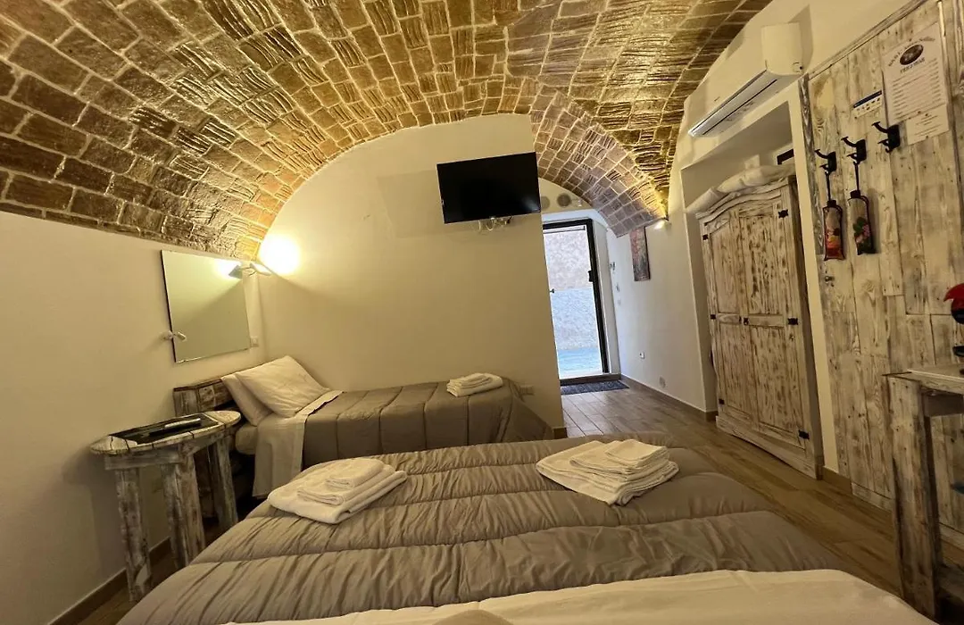 L'Antico Soffitto Tropea-1