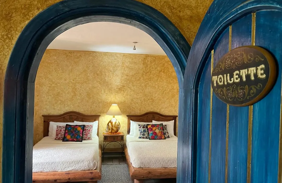 Hacienda Boutique B&B And Spa Solo Adultos-1