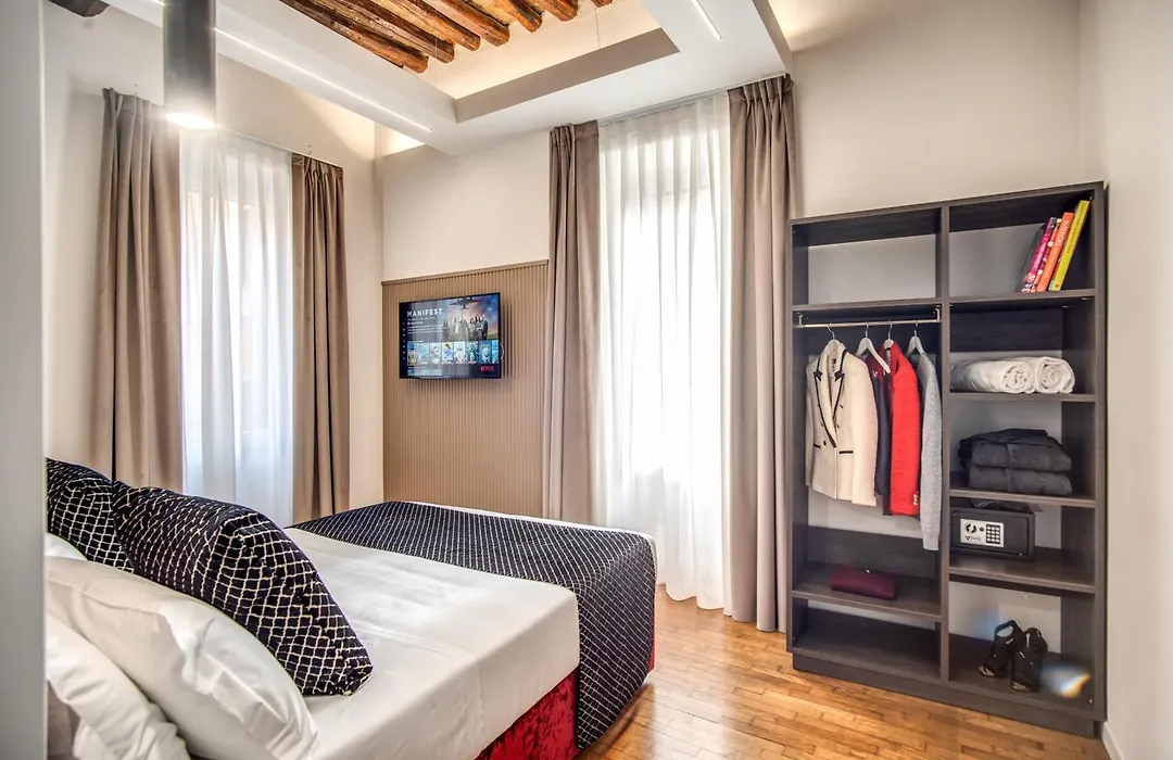 Little Queen Suite-1