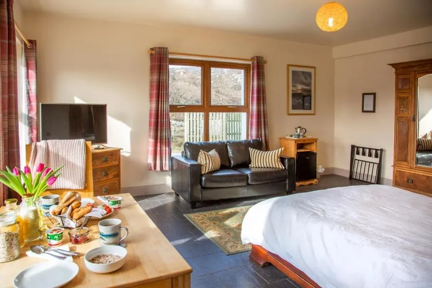 Kirkaig Lodge-1