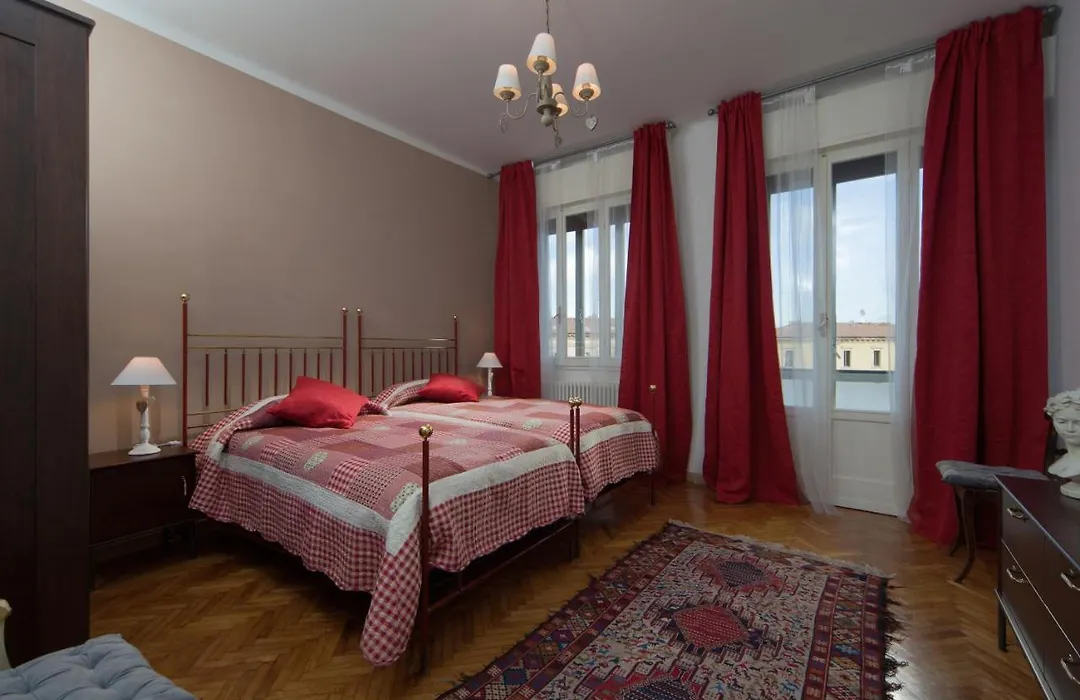 B&B Al Parco Giardini Margherita-1