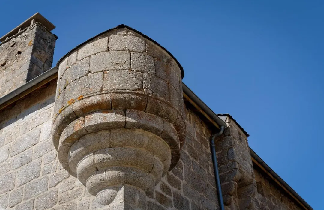 Le petit château du Villard-1