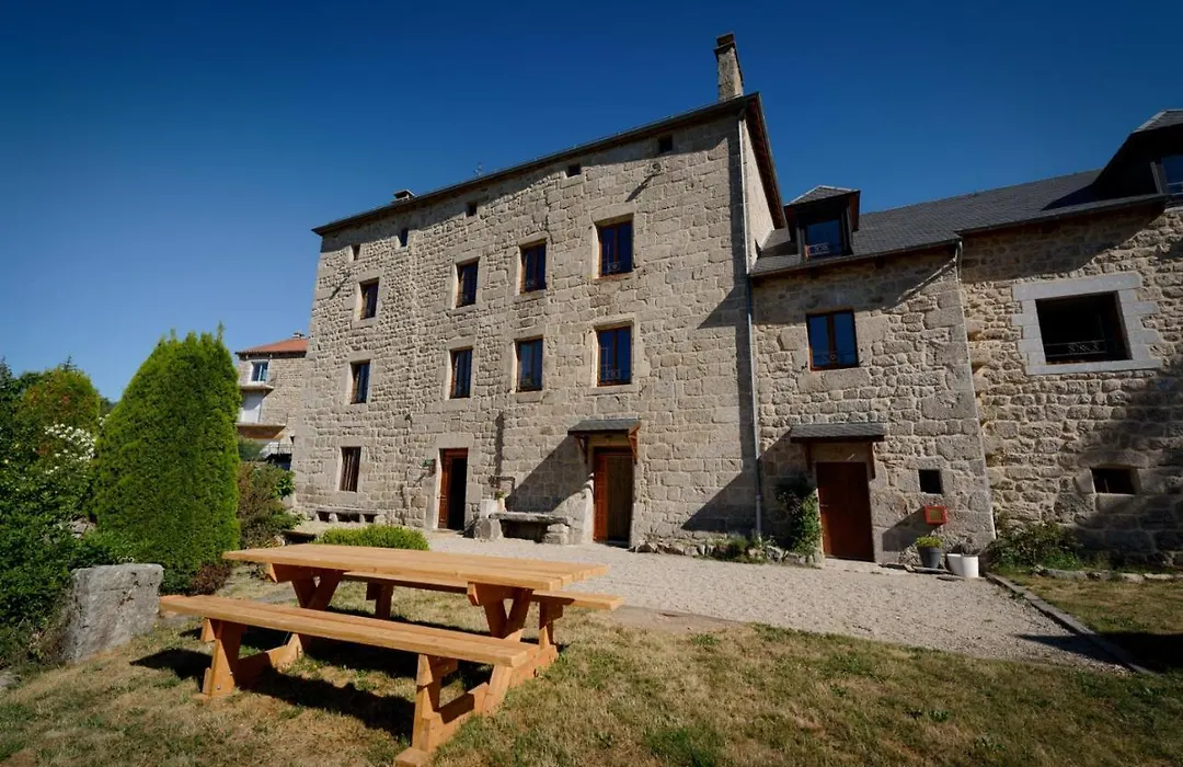 Le Petit Chateau Du Villard-1