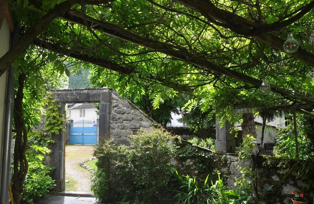Gîte d'étape Le Couvent d'Ossau-1