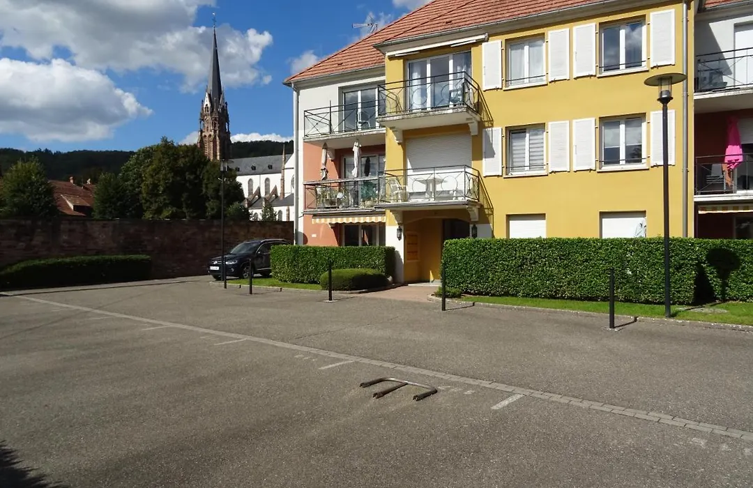 Le Hameau-1