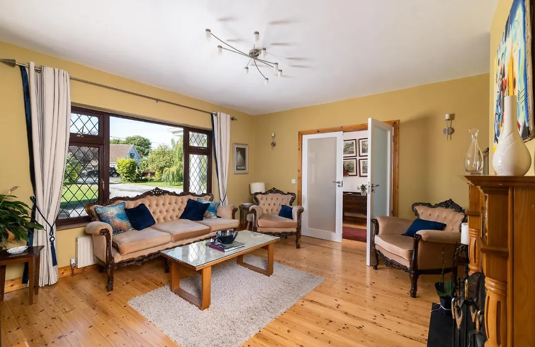 Ely House B&B-1